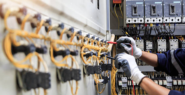 Professional Electrician technician working in Madison, NJ